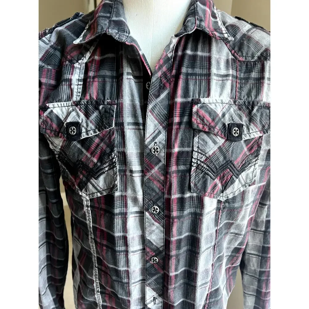 Affliction black & red plaid button down shirt size XL - Picture 4 of 6